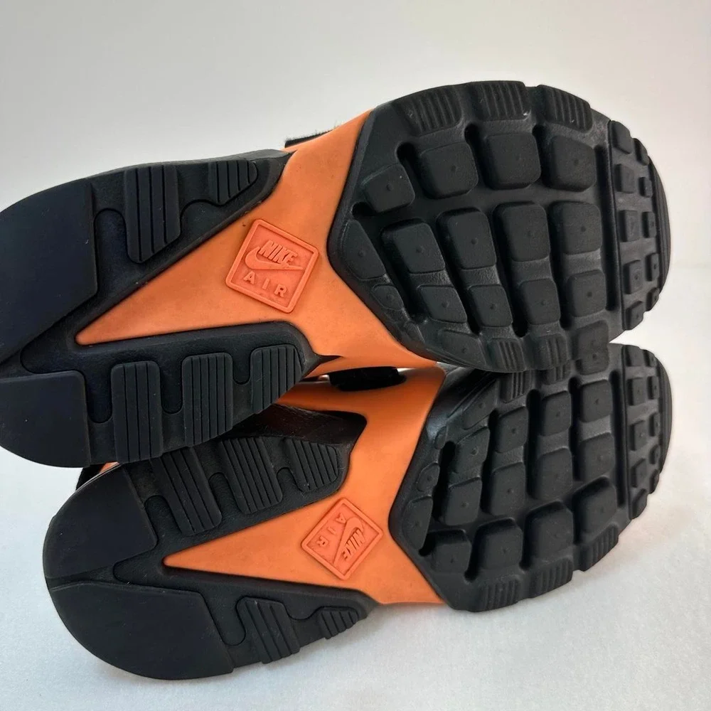 Nike Air Huarache City Low Black Total Orange AQ0085-002 Womens 8.5 Sneaker